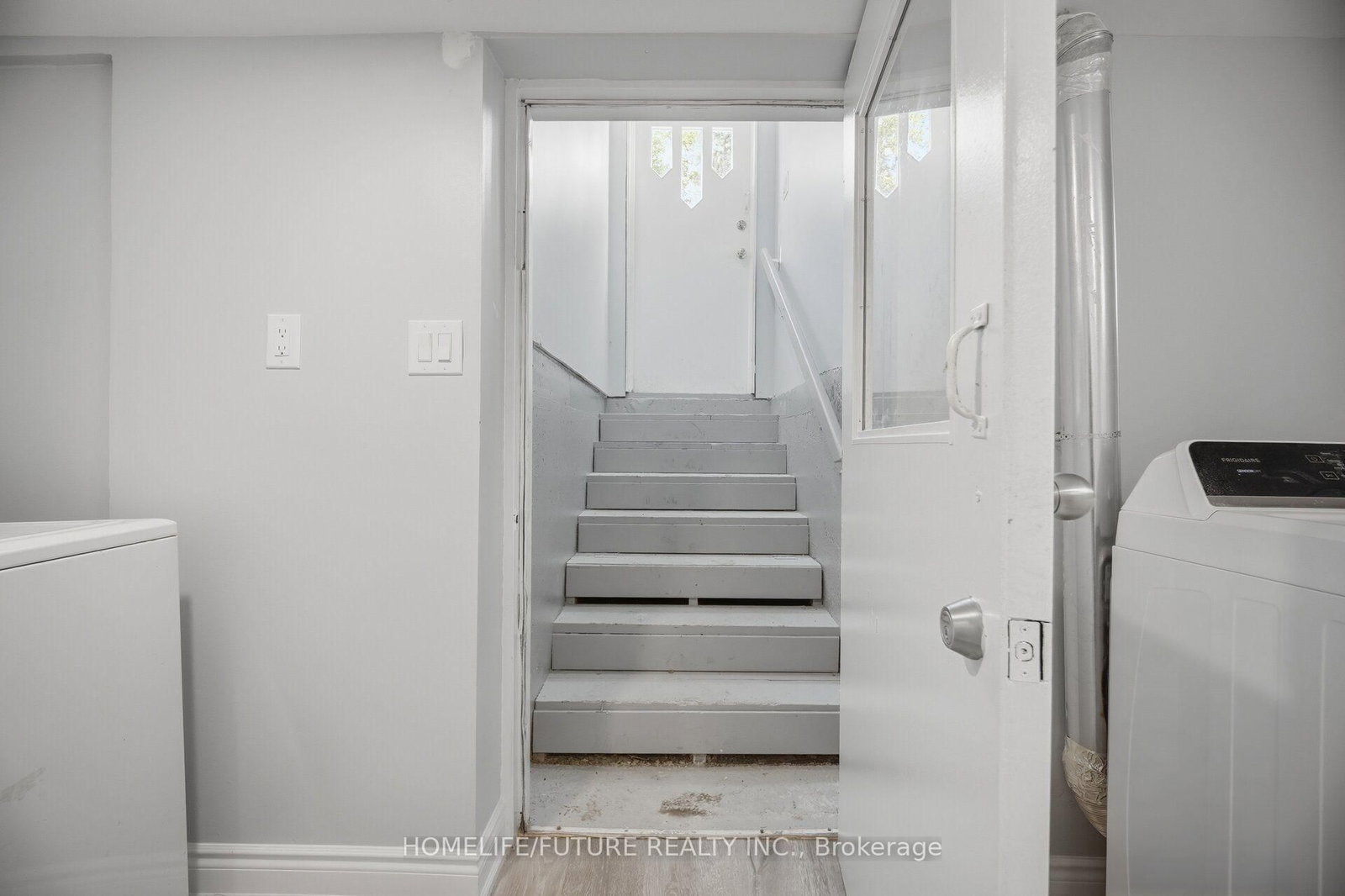 33 Brock Street • Halton Hills, ON photo 42