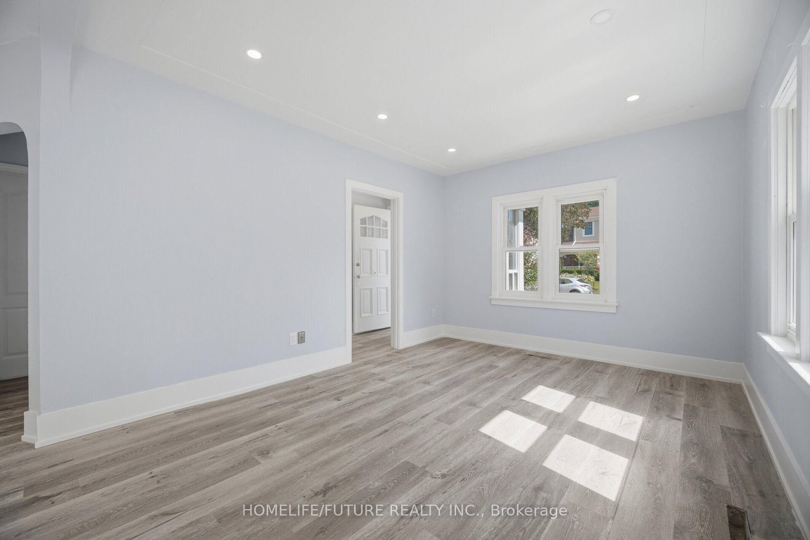 33 Brock Street • Halton Hills, ON photo 8