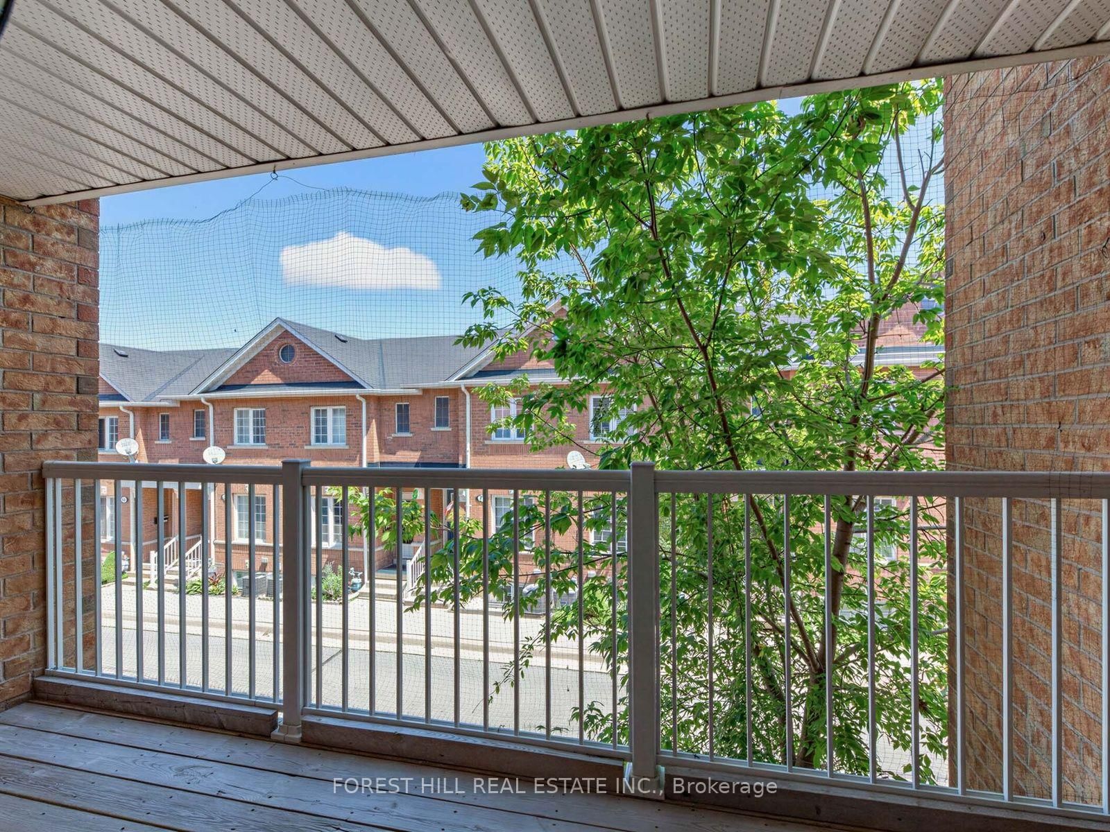 37 Birdstone Crescent • Toronto, ON photo 22