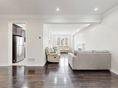 61 Campwood Crescent, Brampton, ON, photo 4