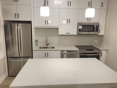 221 - 3265 Carding Mill Trail, Oakville 2