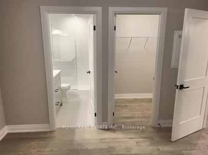 3265 Carding Mill Oakville,ON L6M 0W6 — Photo 8
