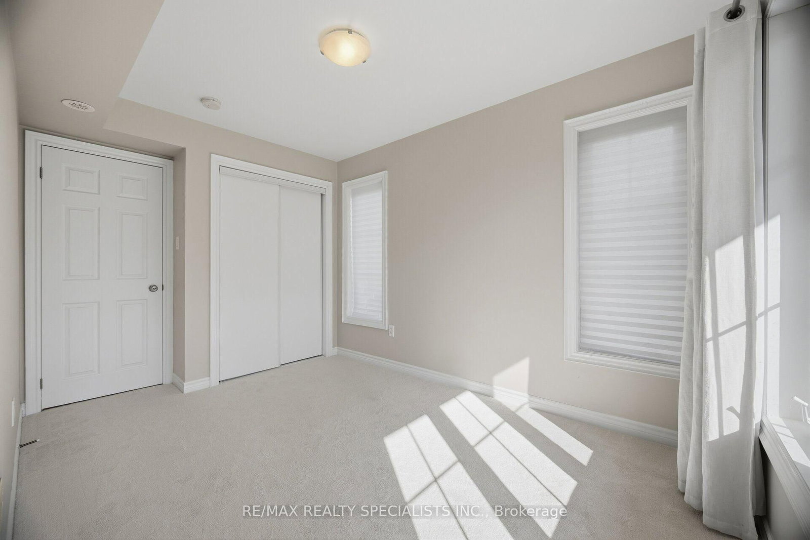 2441 Greenwich Drive • #66 • Oakville, ON photo 30