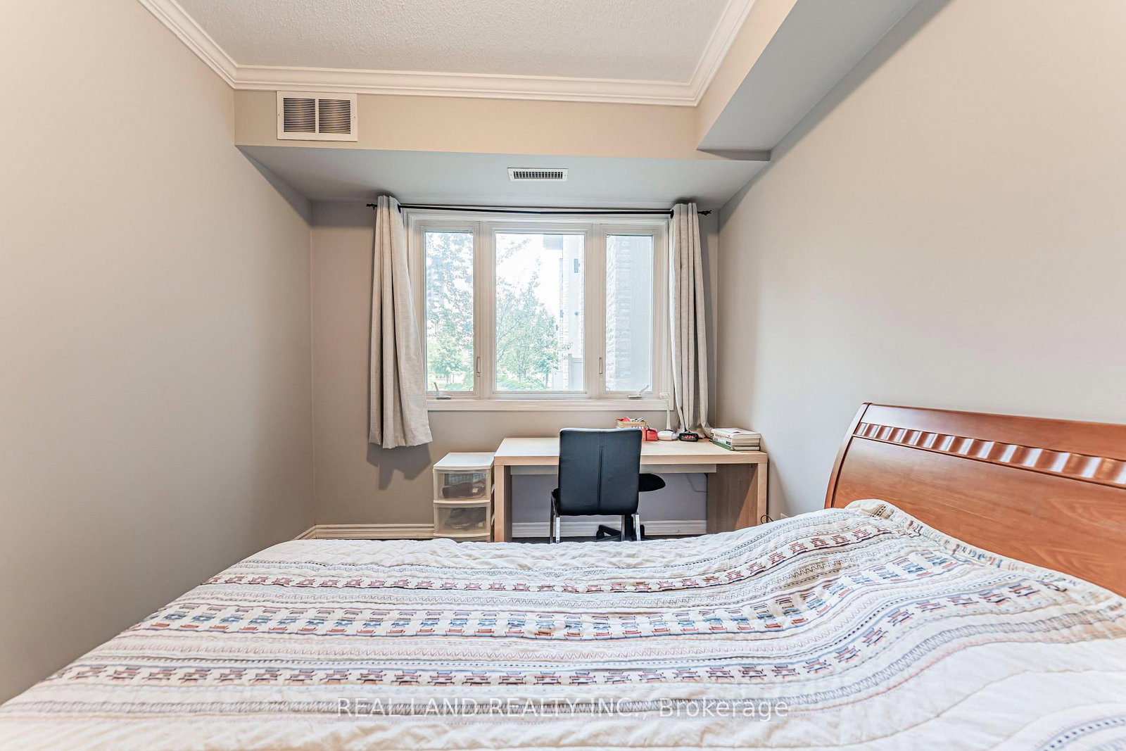 570 Lolita Gardens • #127 • Mississauga, ON photo 19