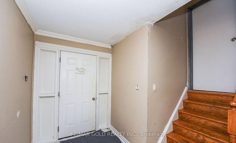 3630 Brandon Gate Mississauga,ON L4T 3E5 — Photo 6