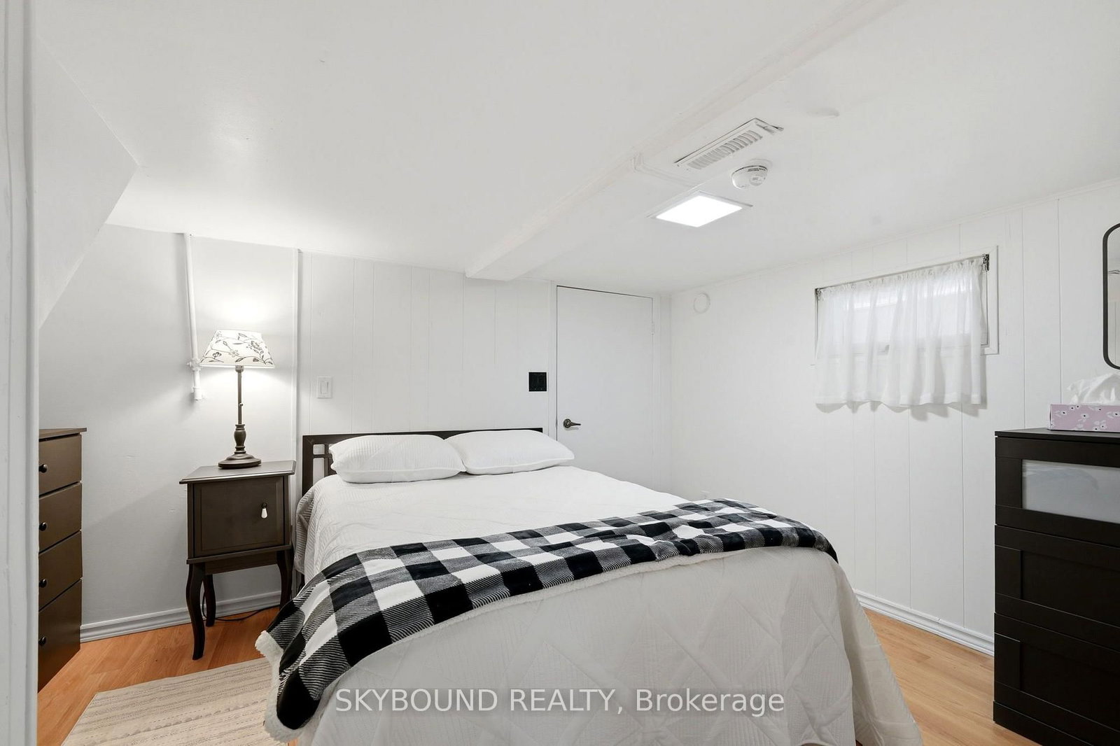 313 Silverthorn Avenue • Toronto, ON photo 22
