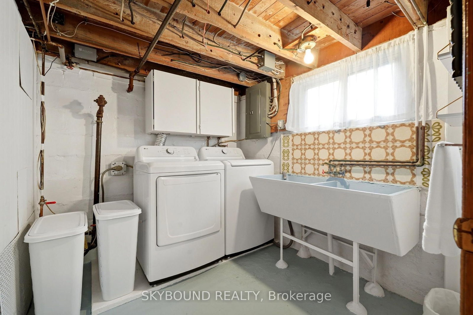 313 Silverthorn Avenue • Toronto, ON photo 27