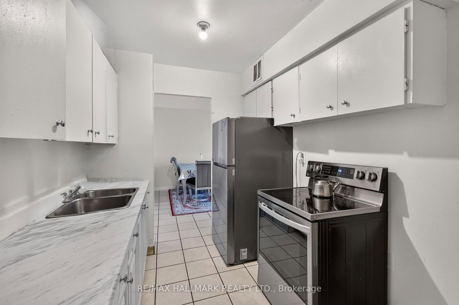 370 Dixon Road • #912 • Toronto, ON photo 12