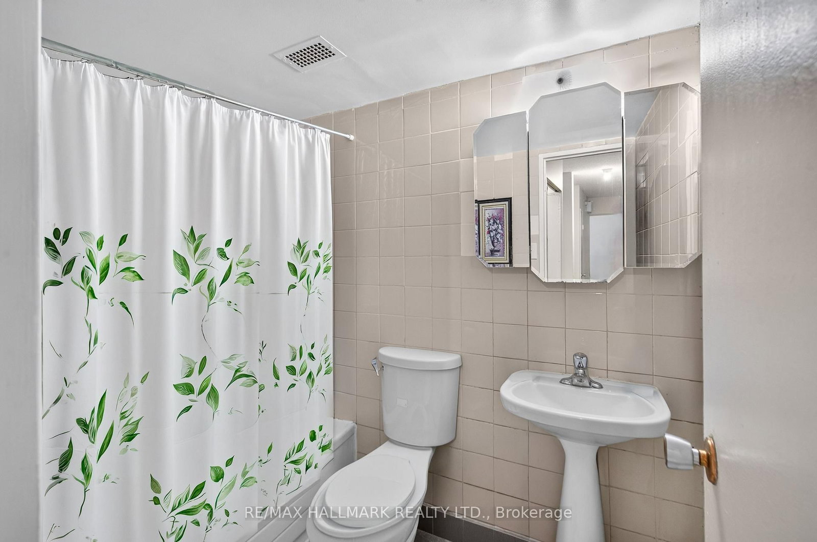 370 Dixon Road • #912 • Toronto, ON photo 26