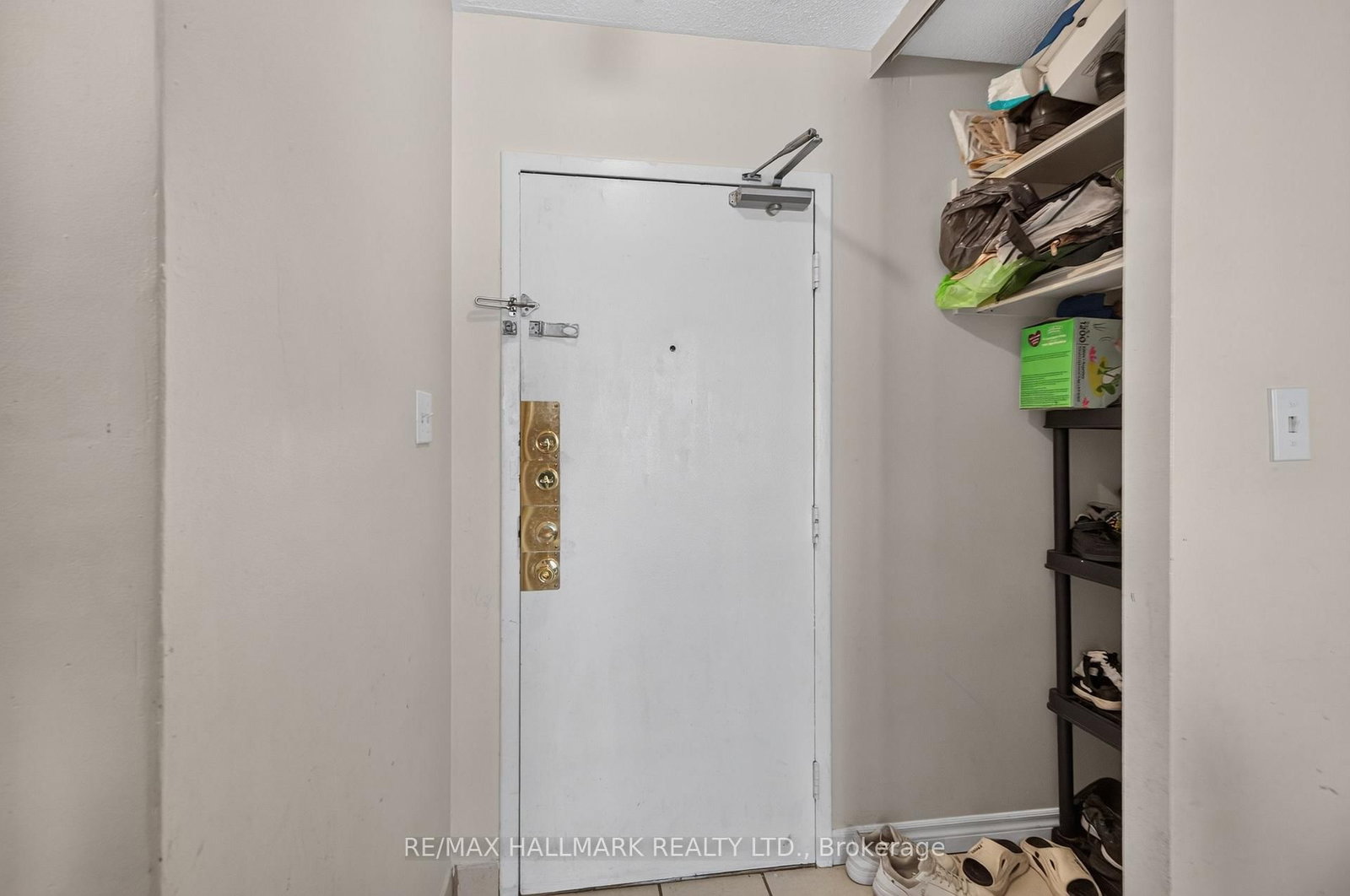 370 Dixon Road • #912 • Toronto, ON photo 4