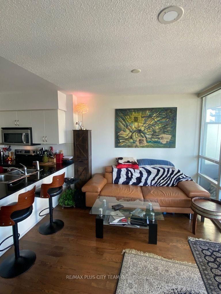 1108 - 15 Legion Road