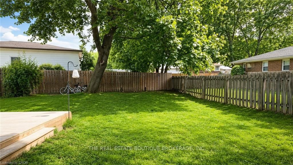 1345 Colonsay Drive • Burlington, ON photo 30