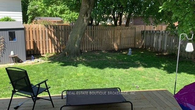 1345 Colonsay Drive • Burlington, ON photo 31