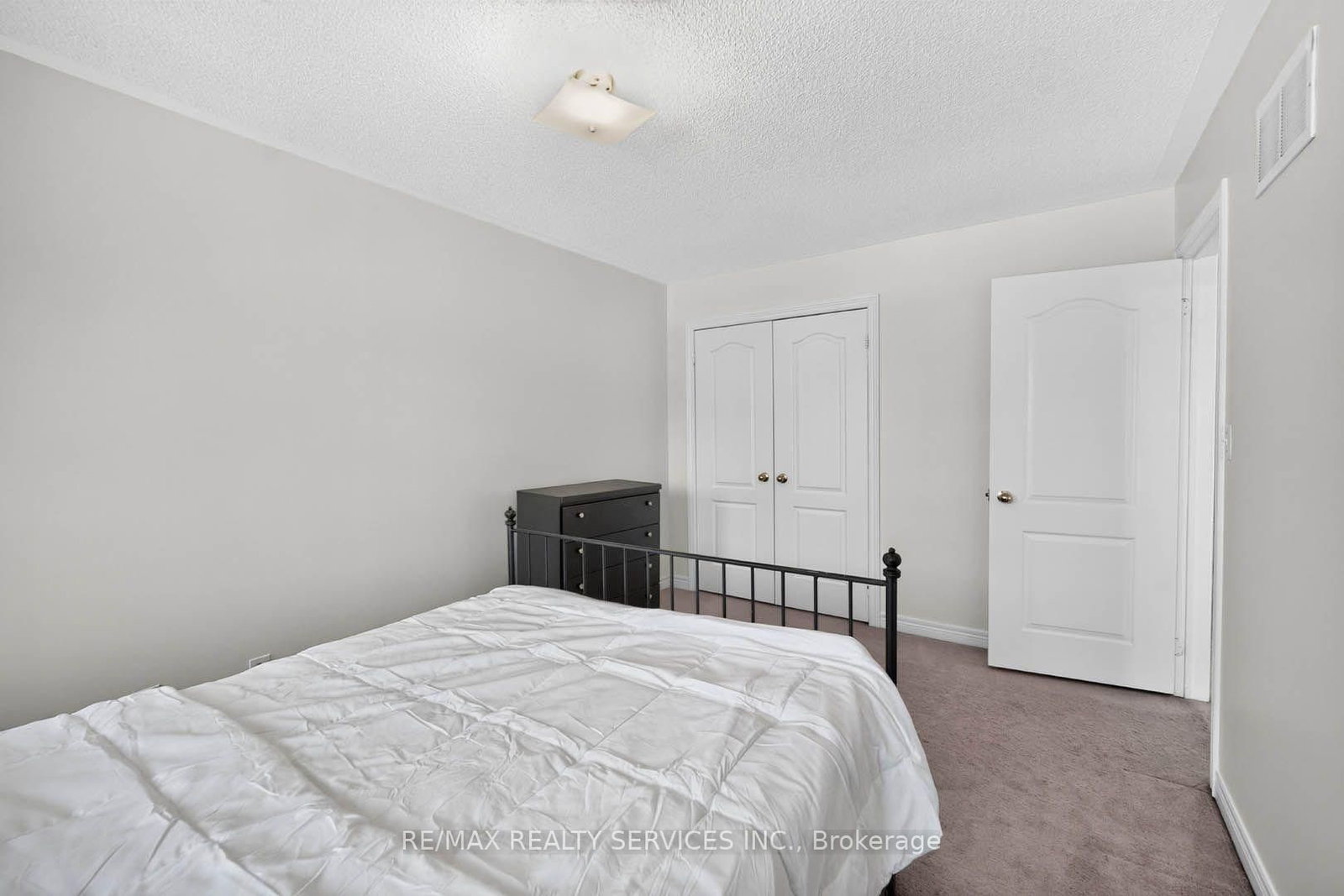 21 Tatra Crescent • Brampton, ON photo 39