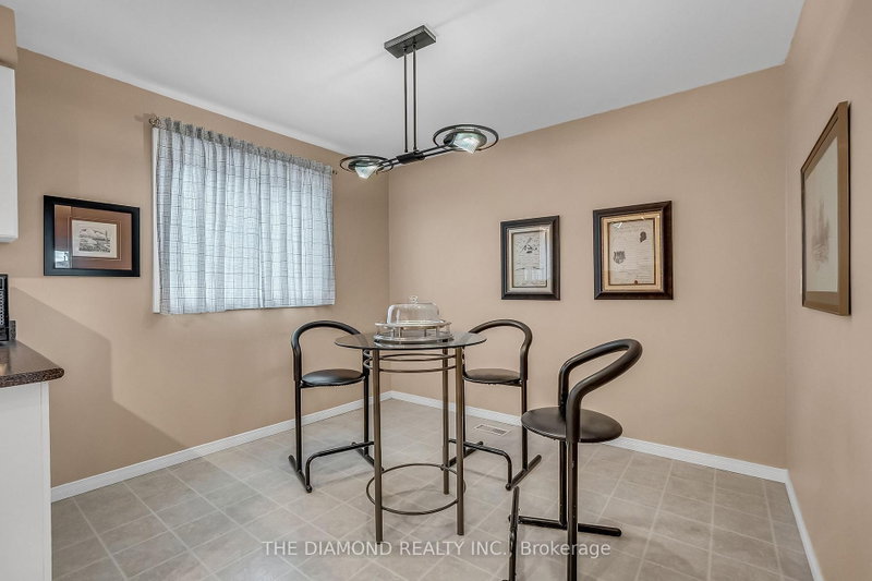 1755 Rathburn Mississauga,ON L4W 2M8 — Photo 23