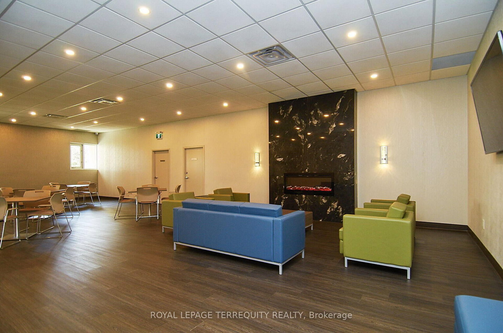 299 Mill Road, Unit 210 - Photo 39