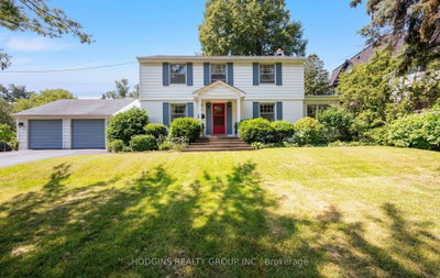 1558 Broadmoor Avenue • Mississauga, ON photo 2