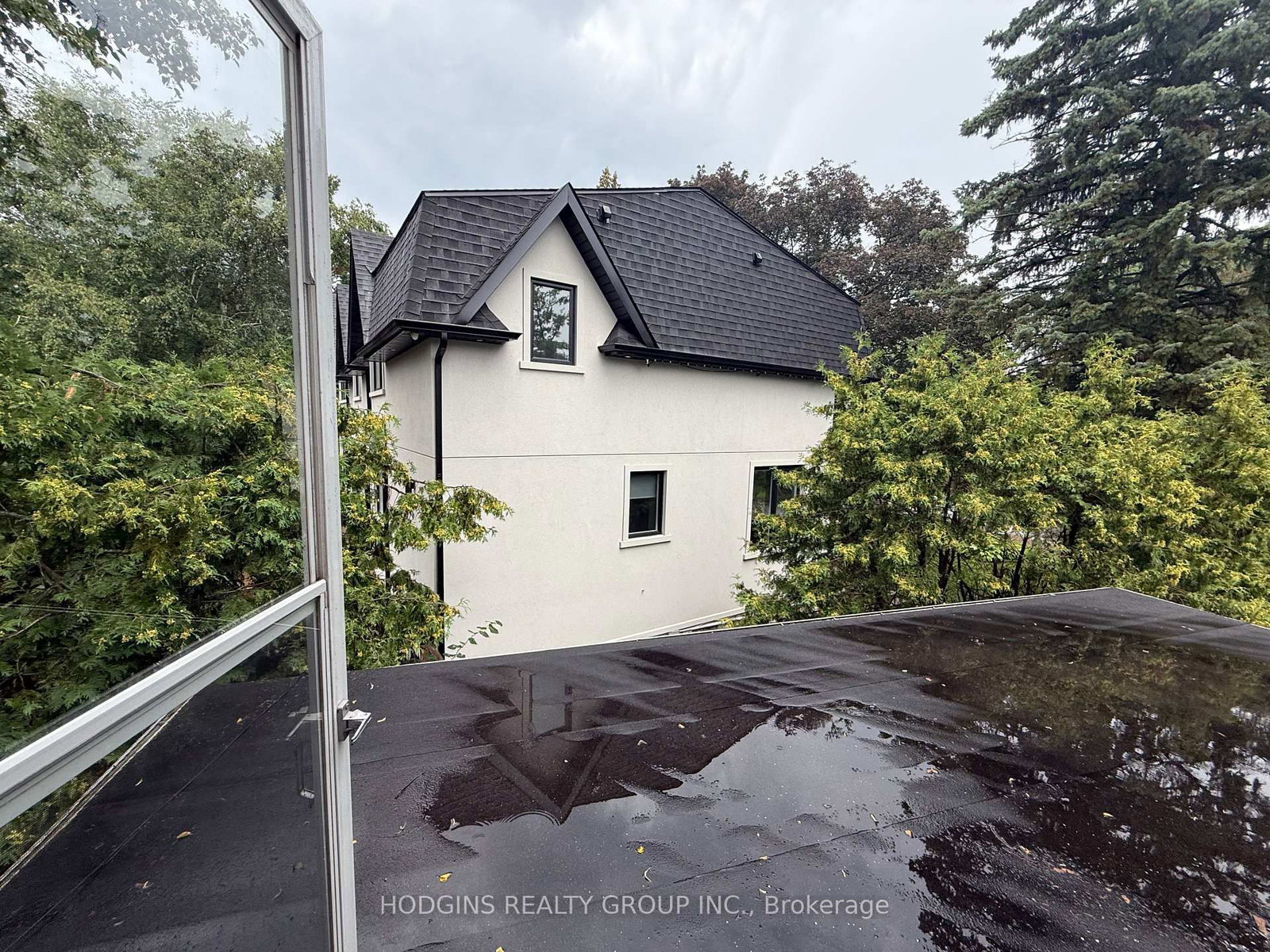 1558 Broadmoor Avenue • Mississauga, ON photo 24