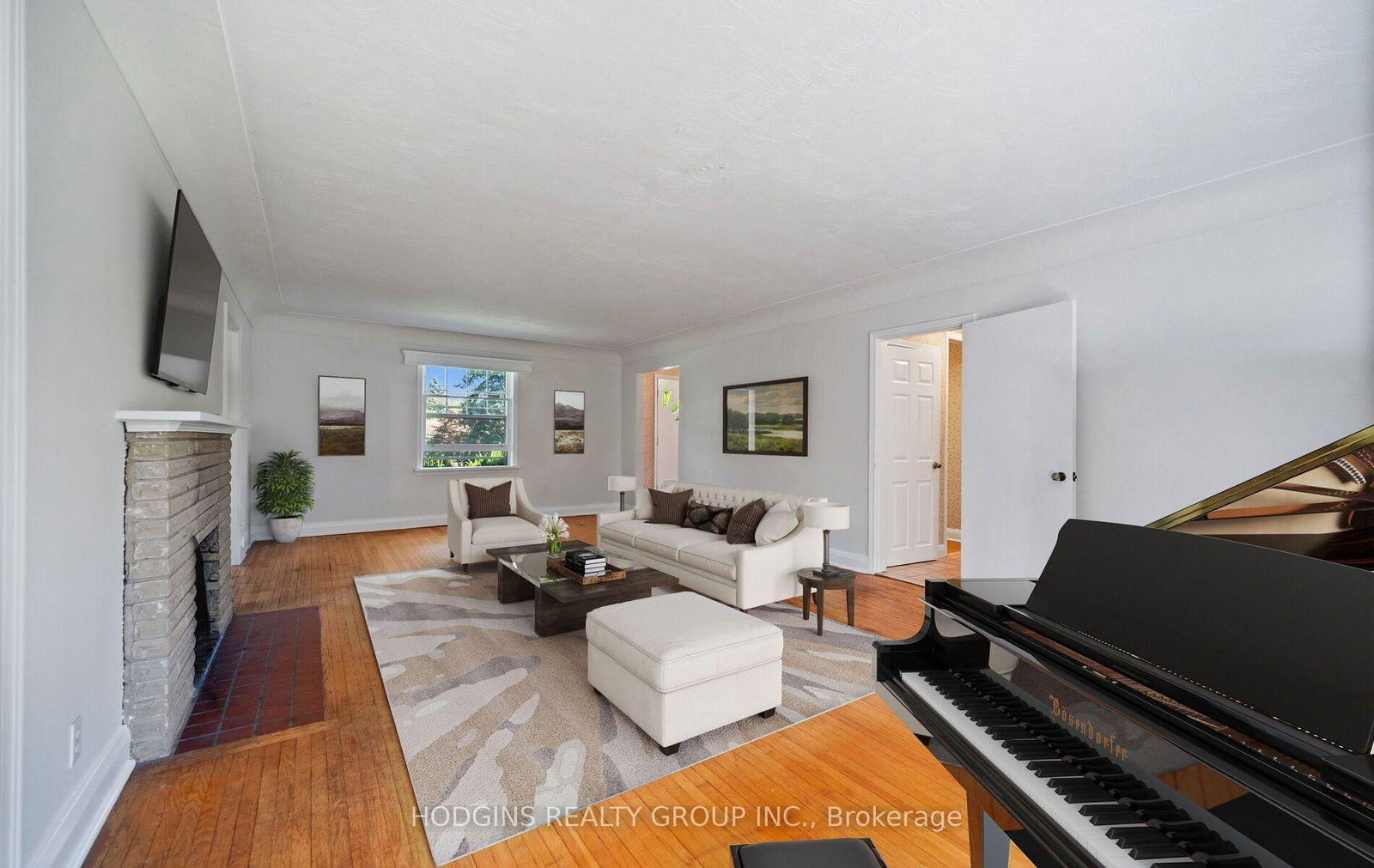 1558 Broadmoor Avenue • Mississauga, ON photo 9