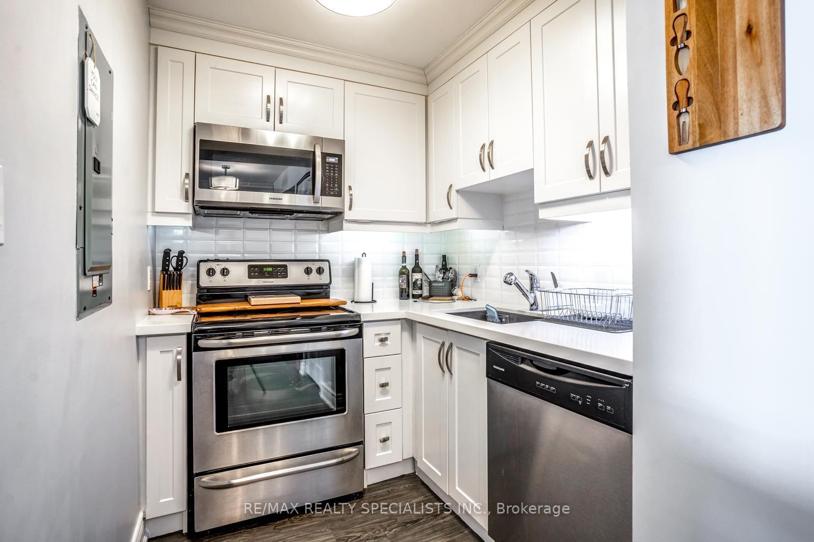 6 Brant Ave, Mississauga, view 21