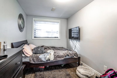 6 Brant Mississauga,ON L5G 3N8 — Photo 22