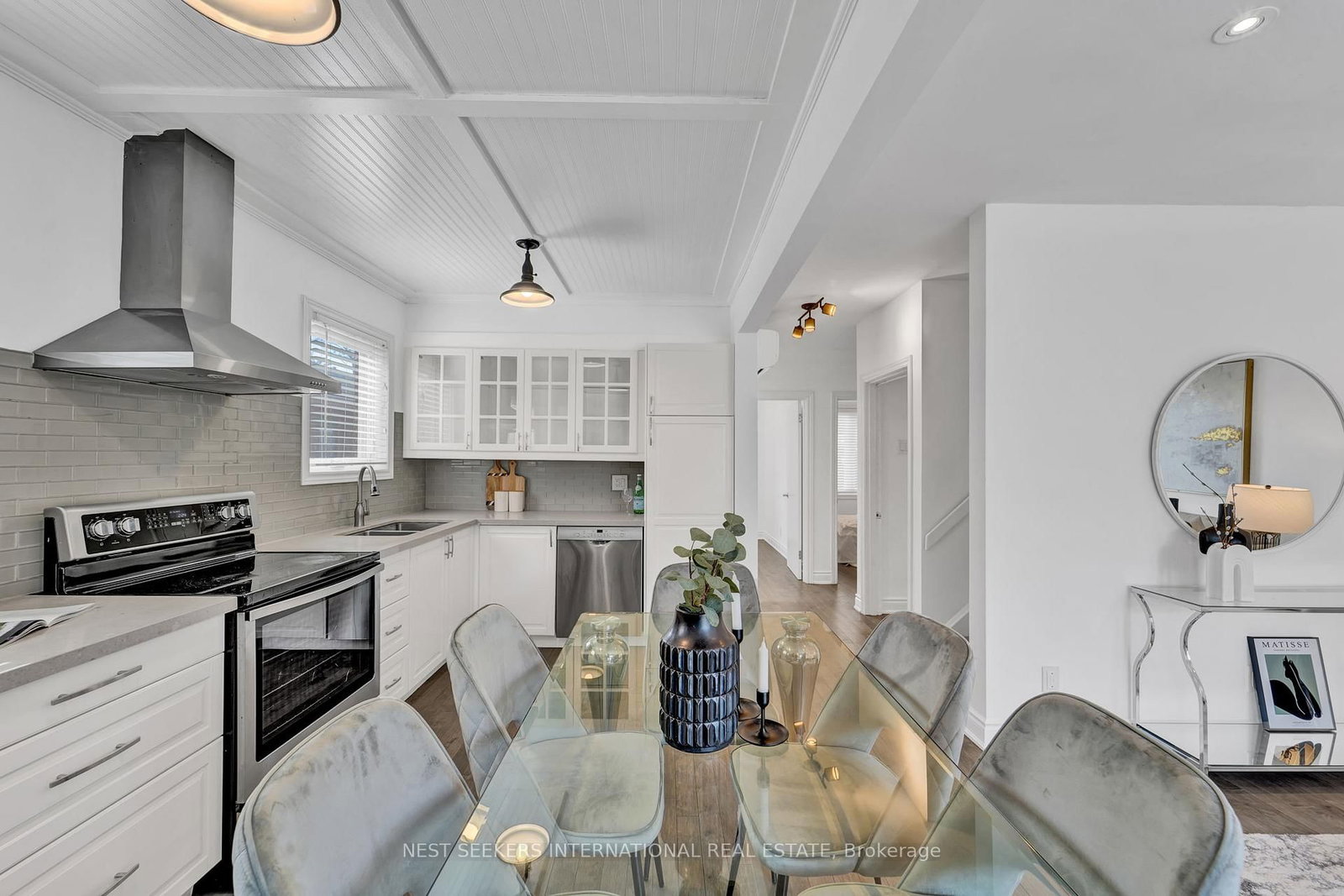 42 Fordwich Crescent • Toronto, ON photo 13