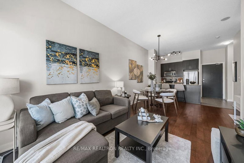 506 - 4070 Confederation Parkway