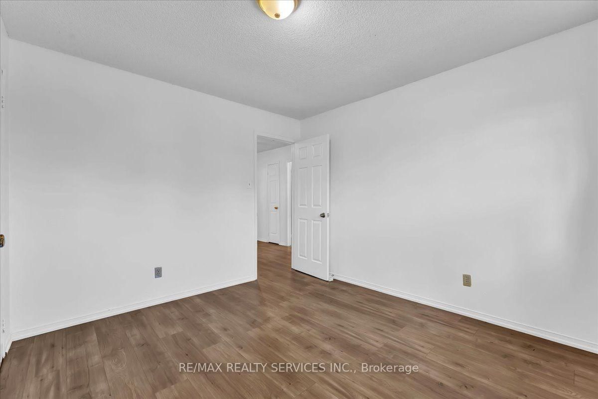 162 Major William Sharpe Drive • Brampton, ON photo 25