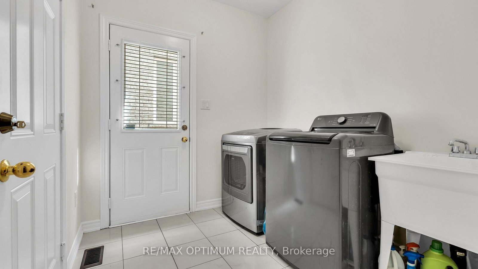 25 Walbrook Road • Brampton, ON photo 37