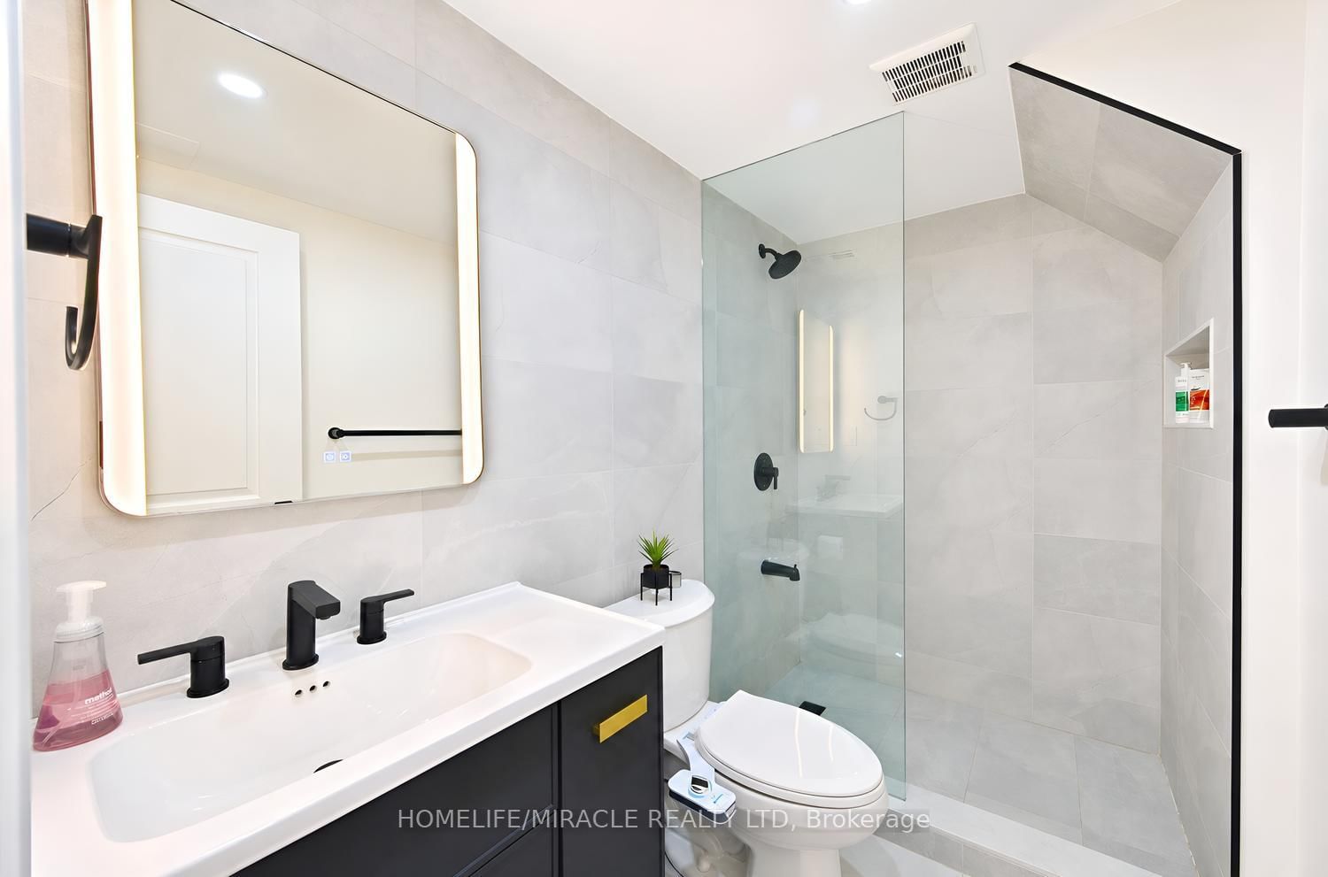 2108 Falmouth Terrace - Photo 36
