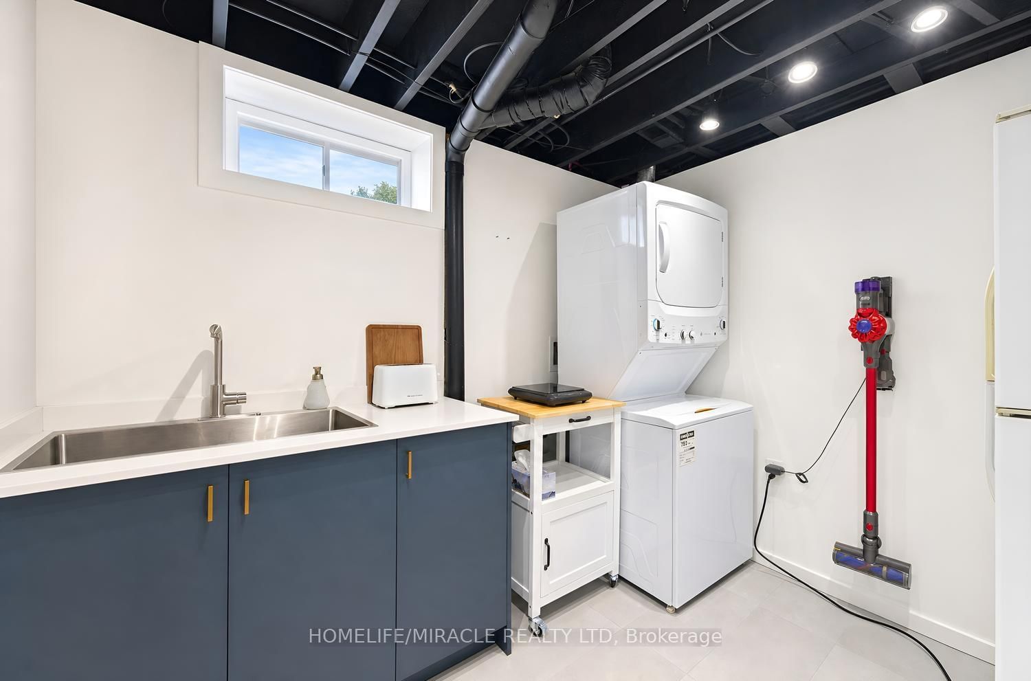 2108 Falmouth Terrace - Photo 38