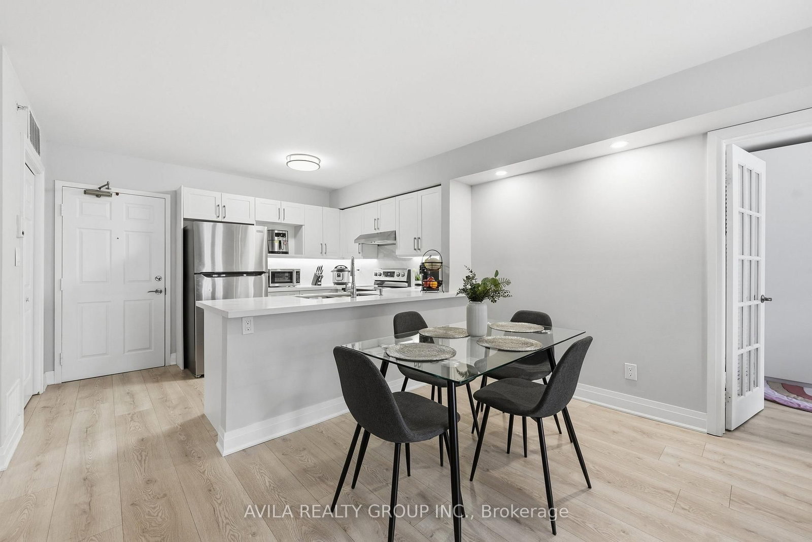 1460 Bishops Oakville,ON L6M 4N5 — Photo 11