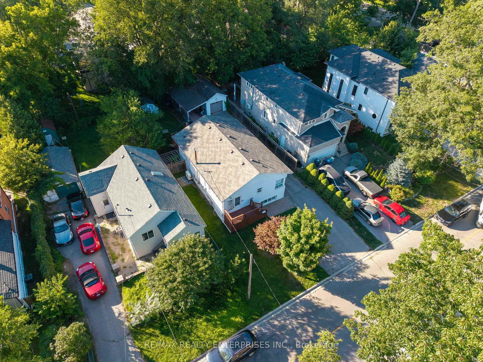 161 Angelene Street • Mississauga, ON photo 20