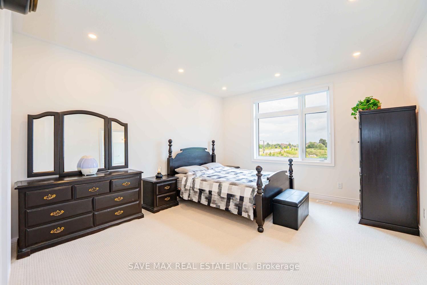 1320 Anthonia Trail • Oakville, ON photo 25