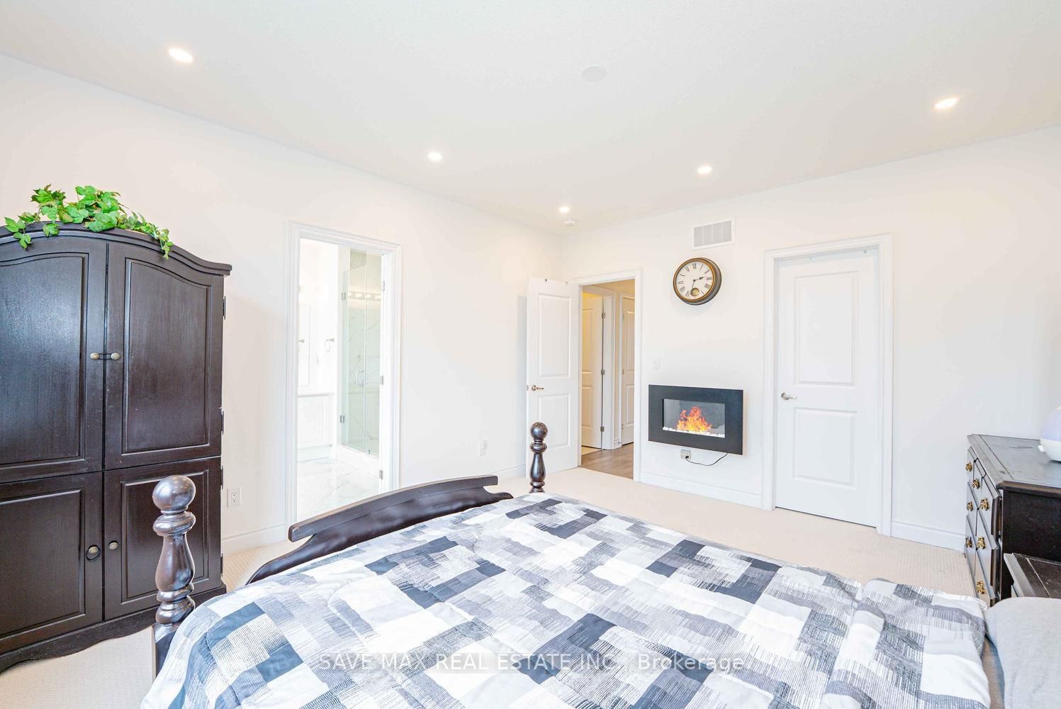 1320 Anthonia Trail • Oakville, ON photo 26