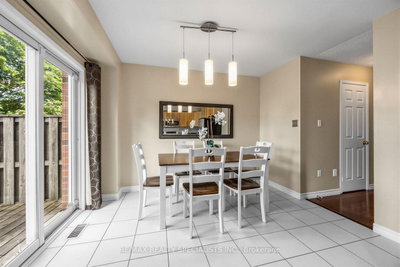 1329 Whiffletree Mississauga,ON L5N 7R1 — Photo 13