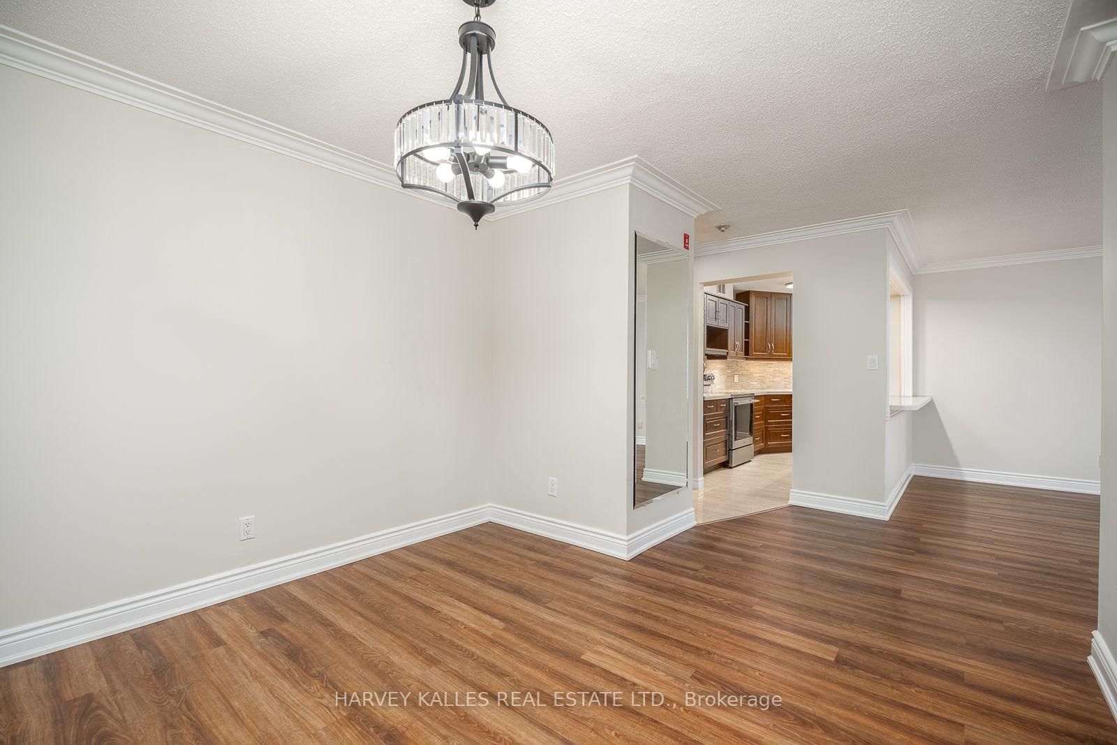 20 Southport Street • #521 • Toronto, ON photo 17
