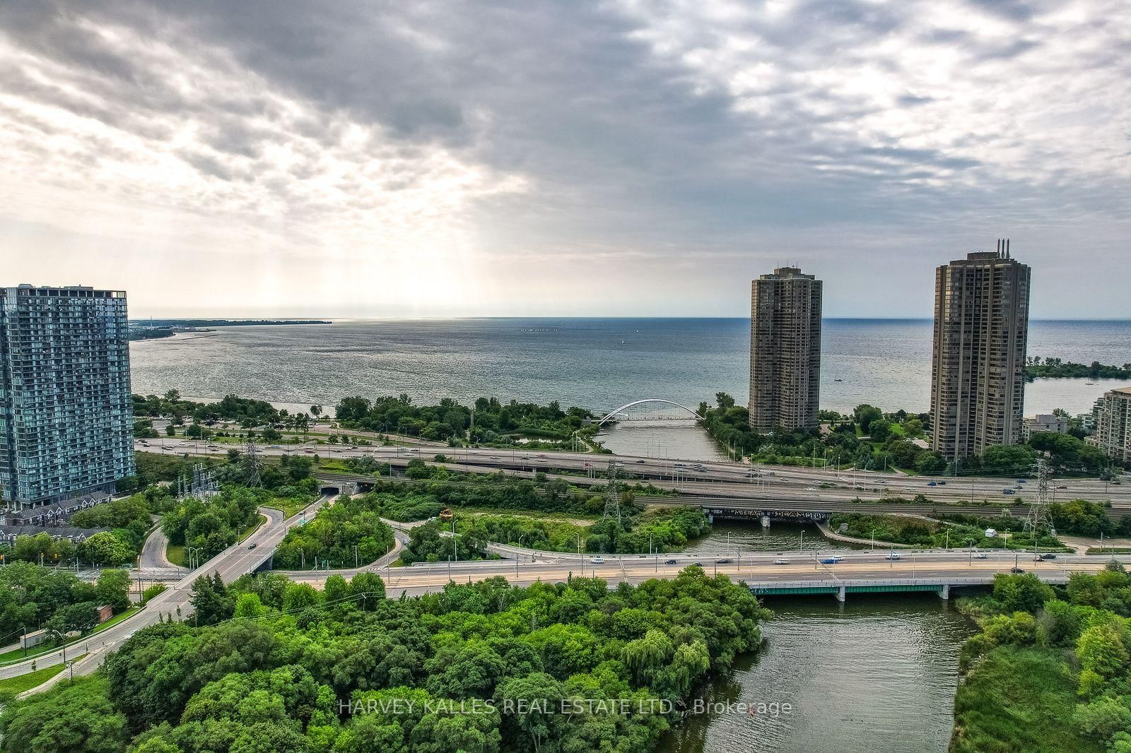 20 Southport Street • #521 • Toronto, ON photo 34
