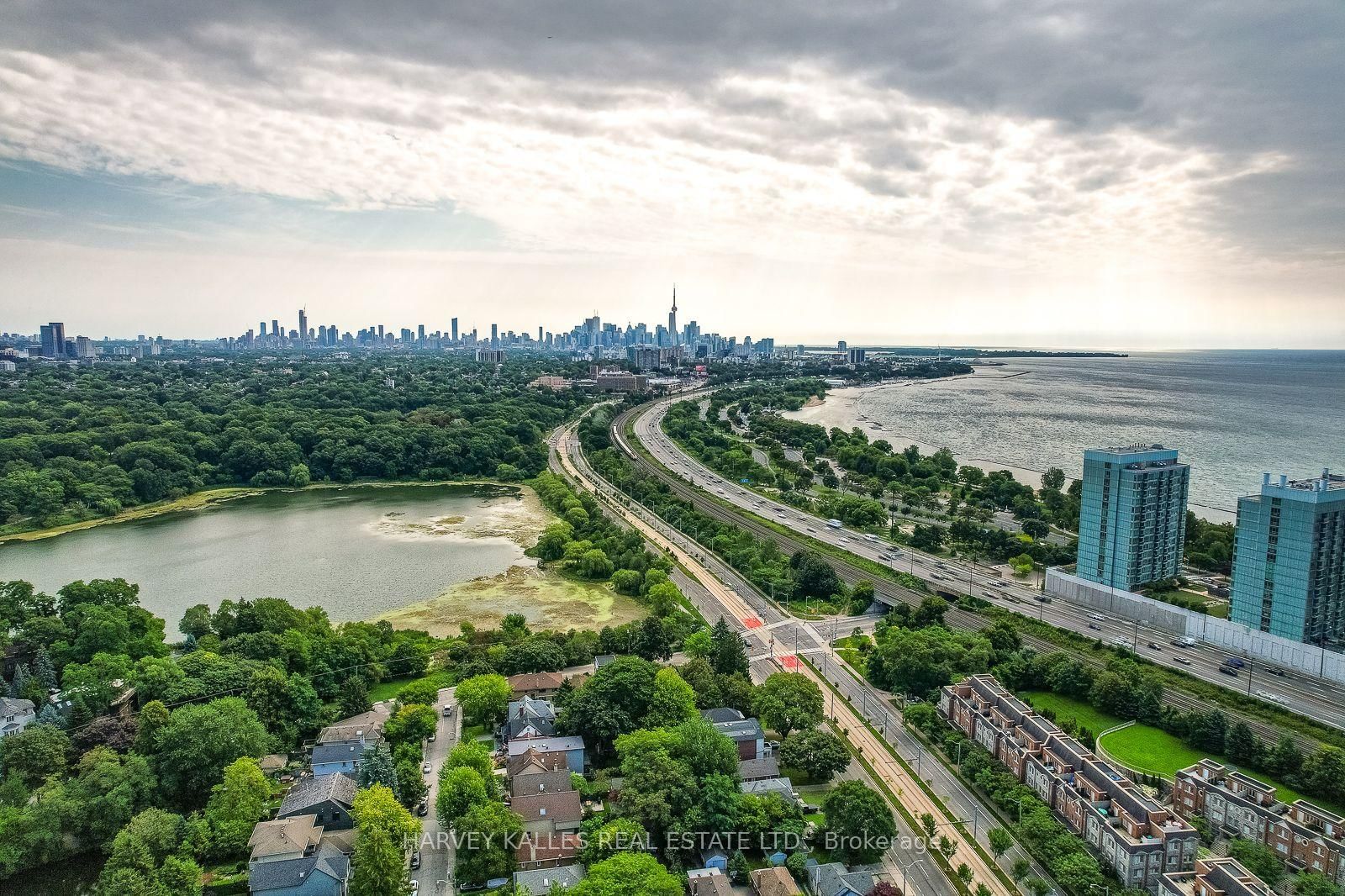 20 Southport Street • #521 • Toronto, ON photo 35