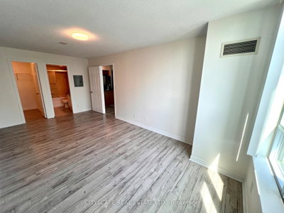 335 Rathburn Road • #1808 • Mississauga, ON photo 9
