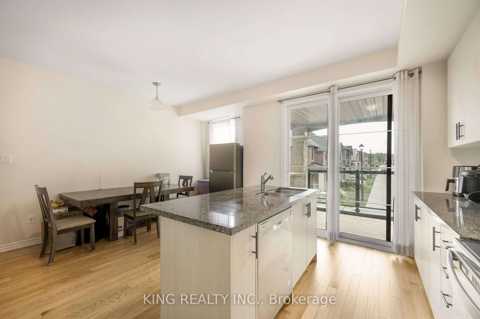 1443 National Common • Burlington, ON photo 20