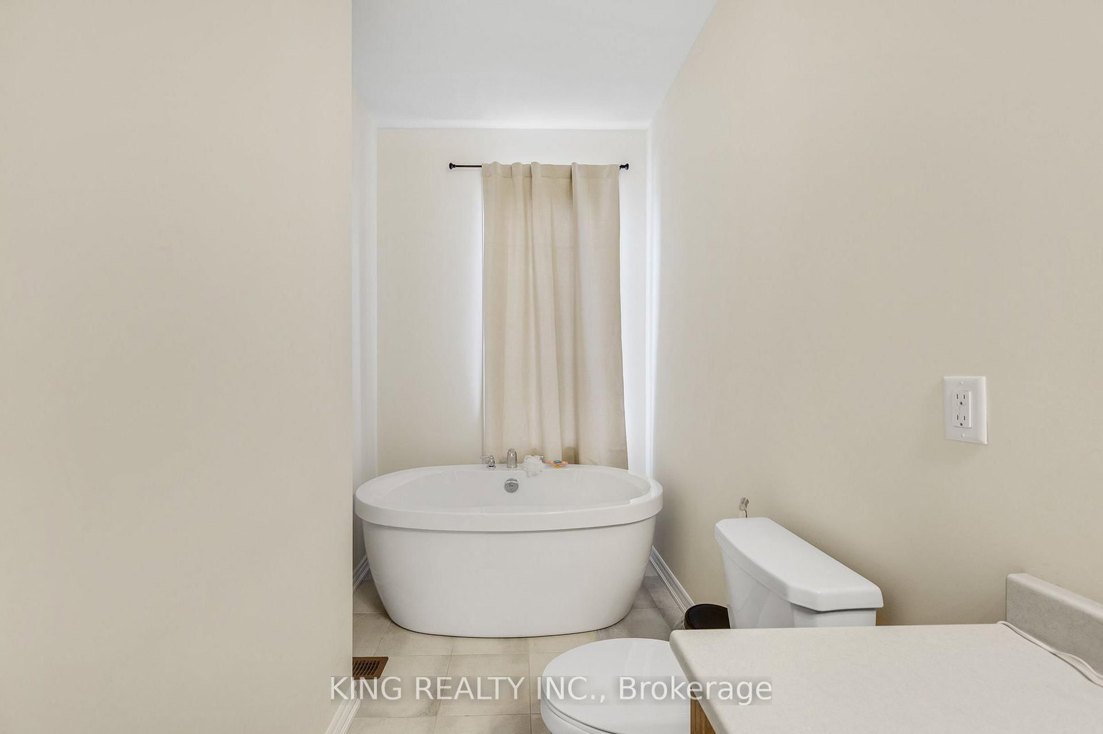 1443 National Common • Burlington, ON photo 30