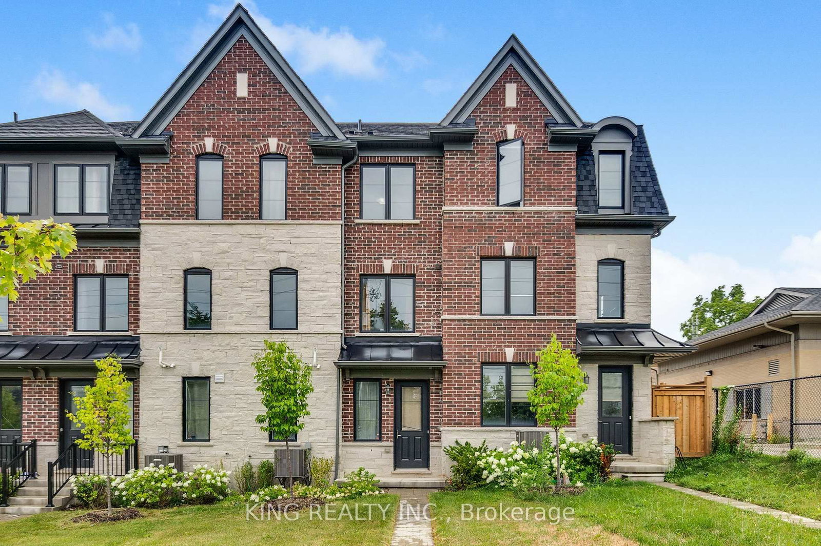 1443 National Common • Burlington, ON photo 39