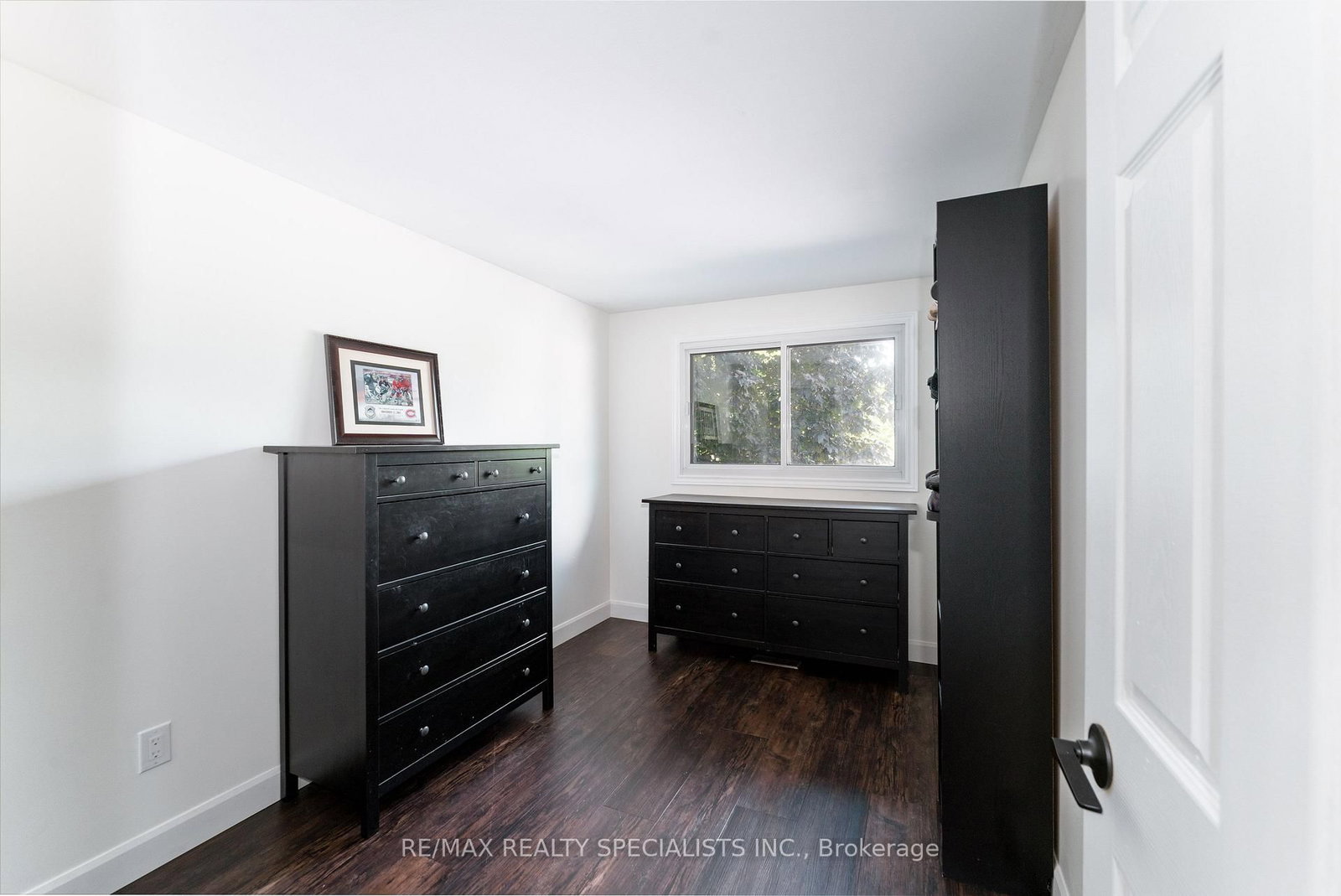 1319 Sherwood Court • Burlington, ON photo 21