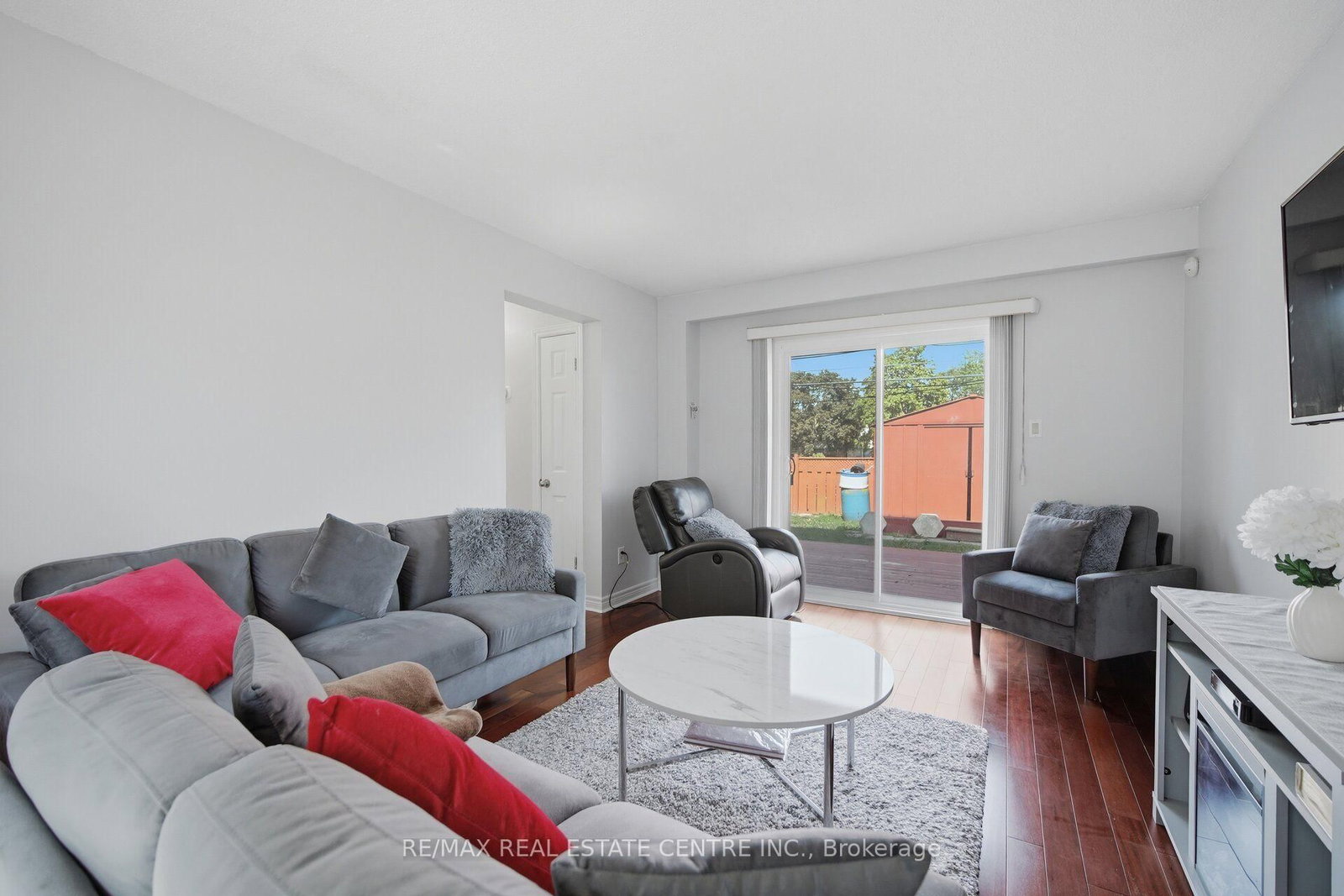 71 Sultan Pool Drive • Toronto, ON photo 13
