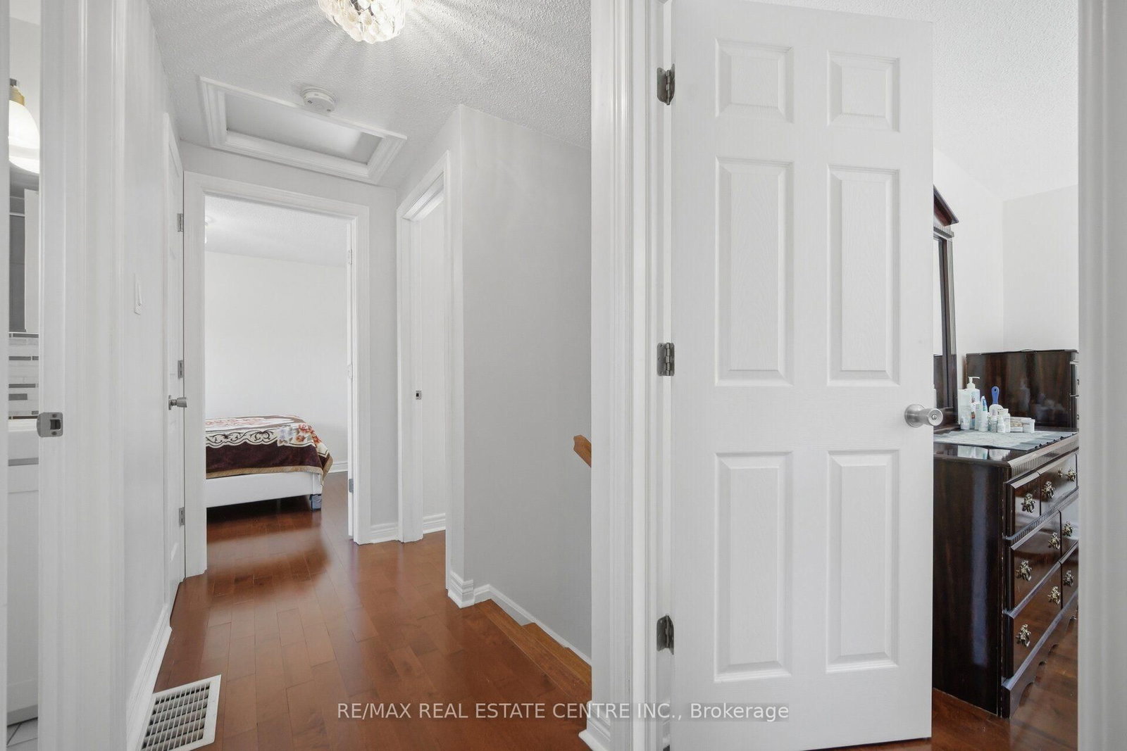 71 Sultan Pool Drive • Toronto, ON photo 16