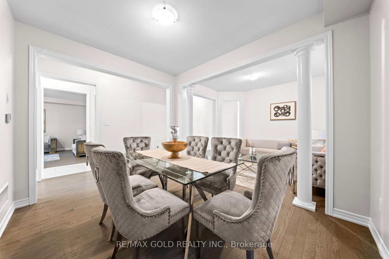 26 Unwind Crescent • Brampton, ON photo 4