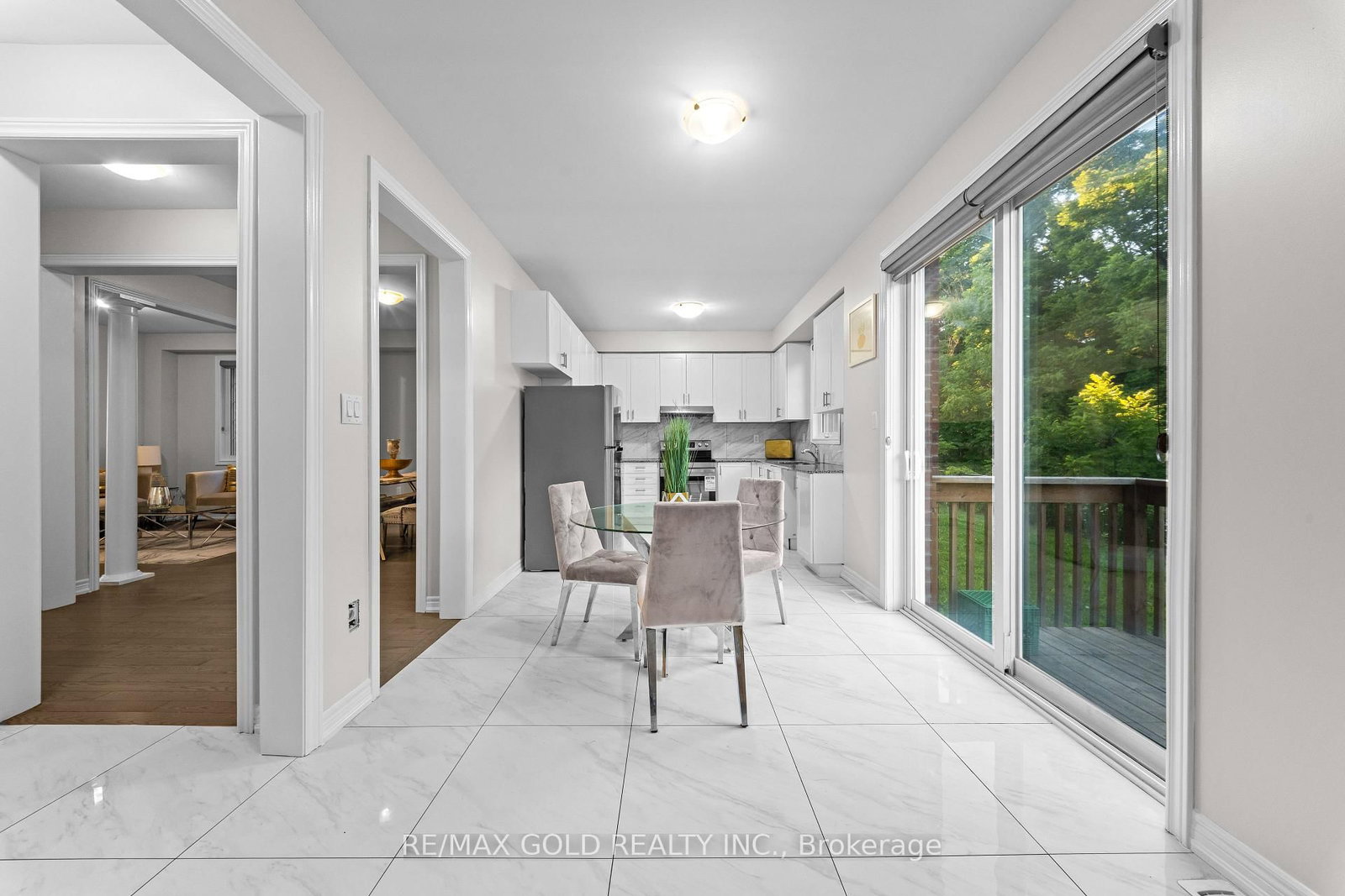 26 Unwind Crescent • Brampton, ON photo 6