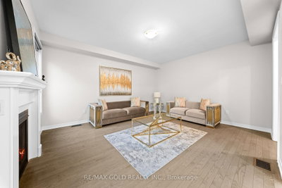 26 Unwind Crescent • Brampton, ON photo 9