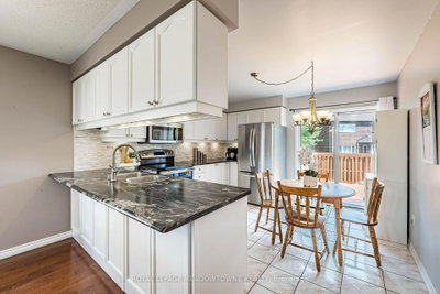 89 Standish Street • Halton Hills, ON photo 8
